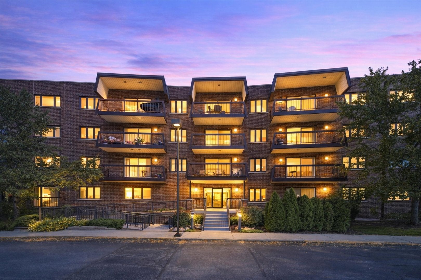 350 E Dundee Road 110