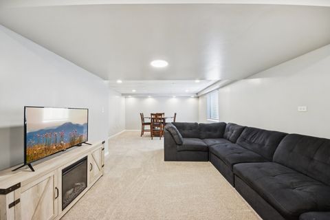 Tiny photo for 39222 N Ogden Lane, Beach Park, IL 60083 (MLS # 12613401)