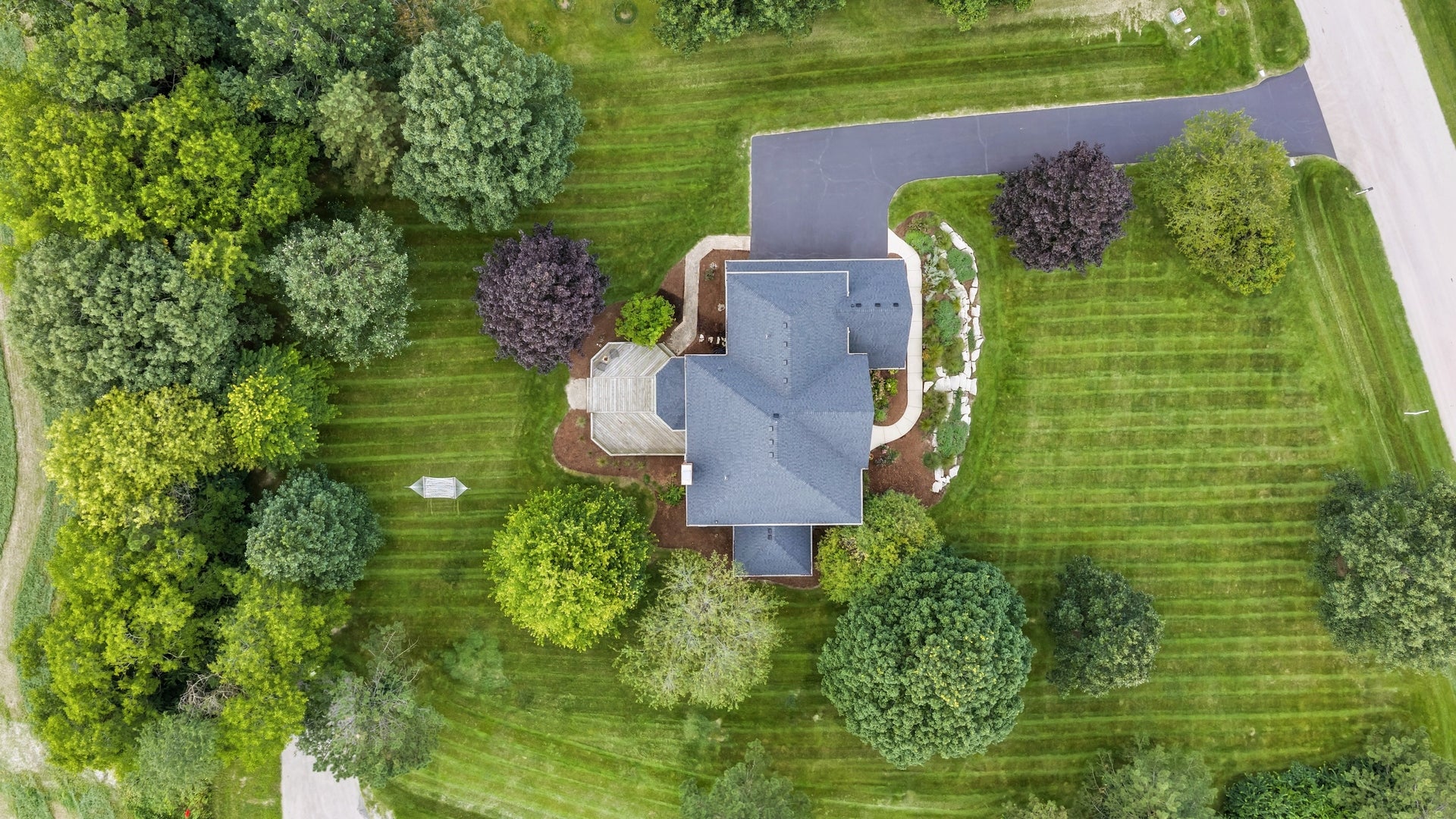 4N934 Forest Trail Drive
