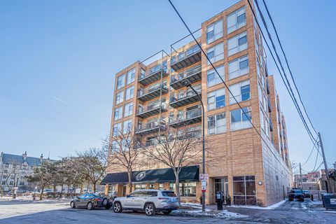 Photo of 1572 N Maple Avenue #401, Evanston, IL 60201 (MLS # 12478467)