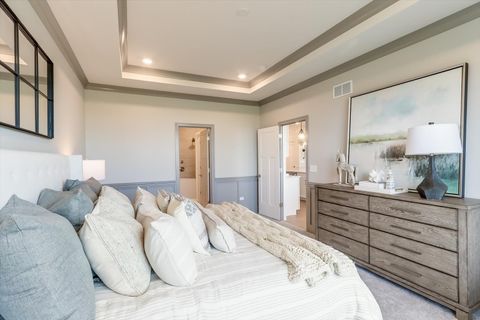 Tiny photo for 30 Harborside Way, Hawthorn Woods, IL 60047 (MLS # 12494788)