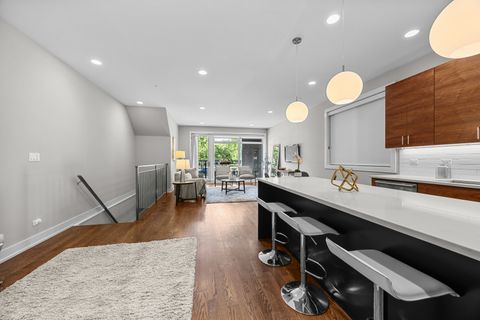Tiny photo for 1217 N California Avenue #1W, Chicago, IL 60622 (MLS # 12489326)