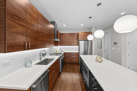 Tiny photo for 1217 N California Avenue #1W, Chicago, IL 60622 (MLS # 12489326)