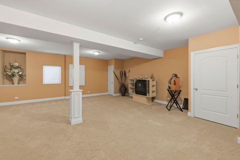 Tiny photo for 317 NICOLE Way, Itasca, IL 60143 (MLS # 12557907)