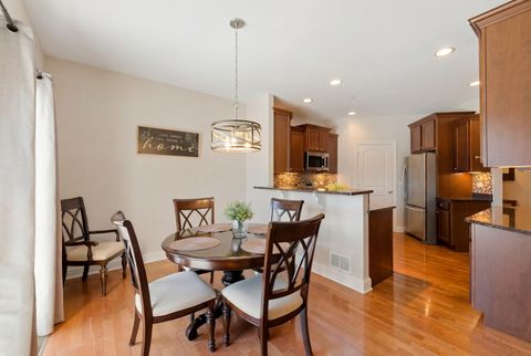 Tiny photo for 317 NICOLE Way, Itasca, IL 60143 (MLS # 12557907)