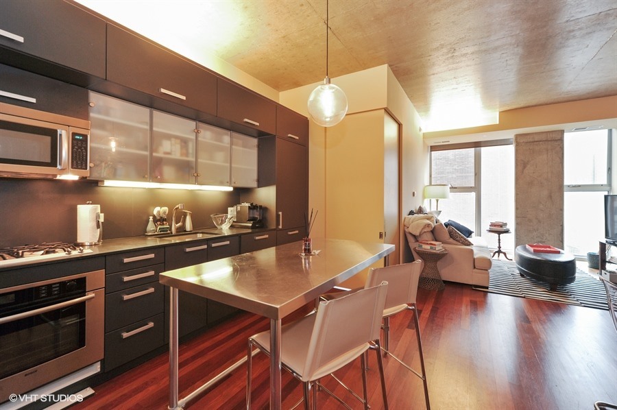 550 N Saint Clair Street 1202