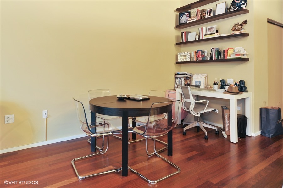 550 N Saint Clair Street 1202