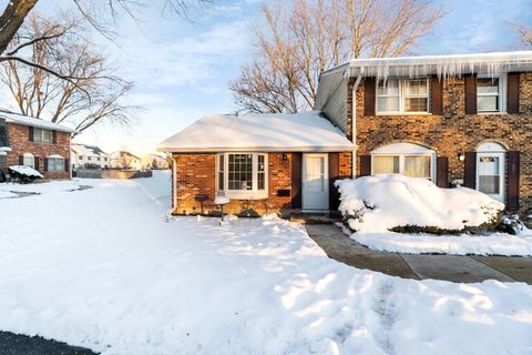 Tiny photo for 1837 Mckool Avenue, Streamwood, IL 60107 (MLS # 12528915)
