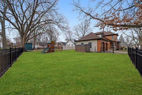 Tiny photo for 516 Catherine Street, Ottawa, IL 61350 (MLS # 12548356)