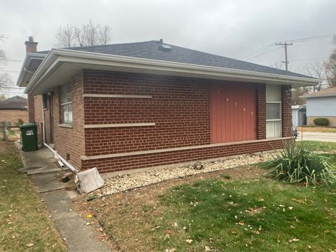 Tiny photo for 14700 Avalon Avenue, Dolton, IL 60419 (MLS # 12511254)