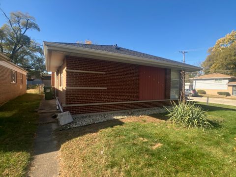 Tiny photo for 14700 Avalon Avenue, Dolton, IL 60419 (MLS # 12511254)