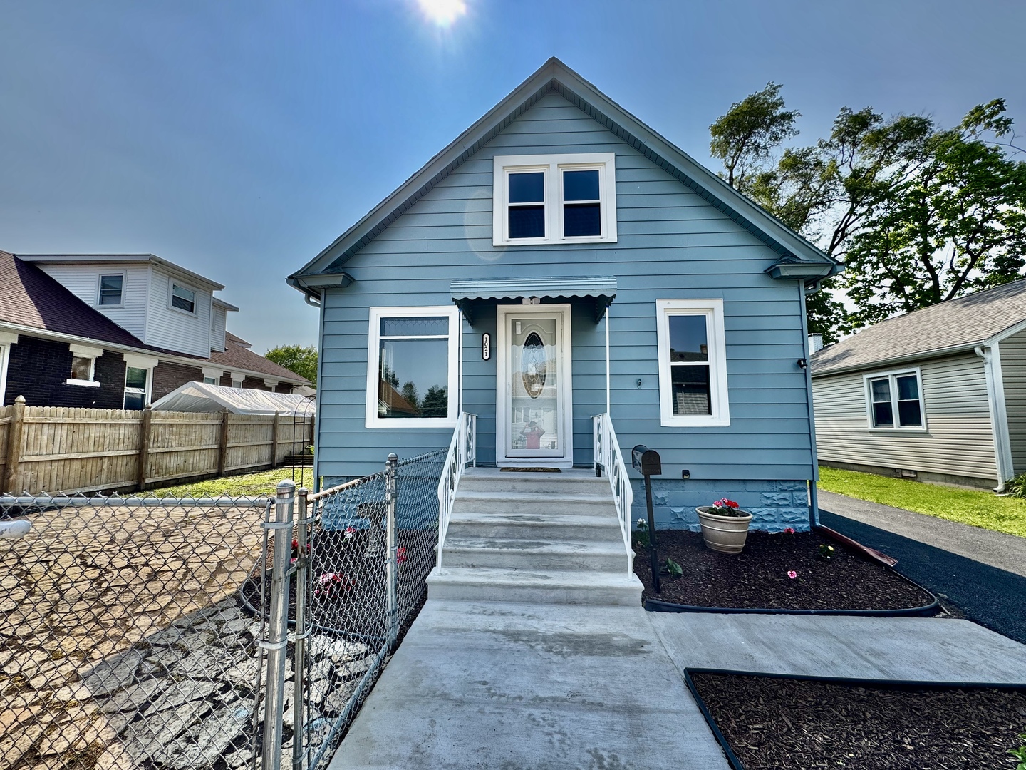 1021 Oakland Avenue