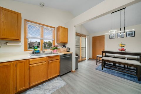 Tiny photo for 6642 Sawgrass Drive #2, Rockford, IL 61114 (MLS # 12638957)