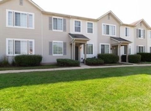 Photo of 142 AZALEA Circle, Romeoville, IL 60446 (MLS # 12466837)