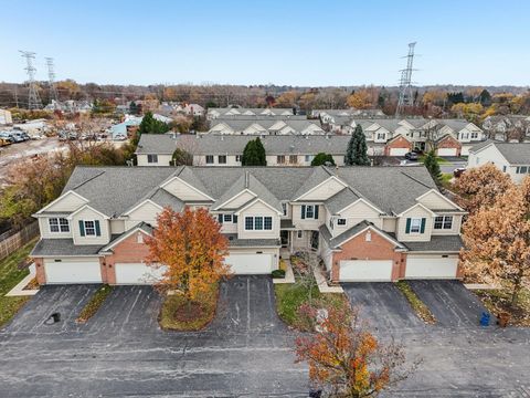 Tiny photo for 373 Evergreen Circle, Glendale Heights, IL 60139 (MLS # 12502785)