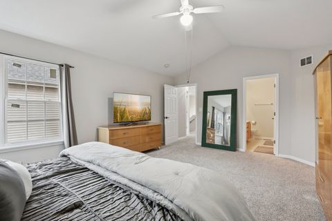 Tiny photo for 373 Evergreen Circle, Glendale Heights, IL 60139 (MLS # 12502785)