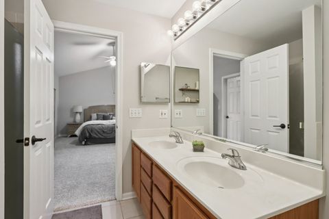 Tiny photo for 373 Evergreen Circle, Glendale Heights, IL 60139 (MLS # 12502785)