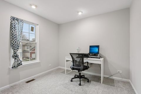 Tiny photo for 373 Evergreen Circle, Glendale Heights, IL 60139 (MLS # 12502785)