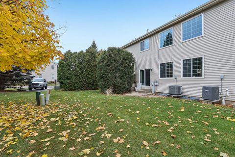 Tiny photo for 373 Evergreen Circle, Glendale Heights, IL 60139 (MLS # 12502785)