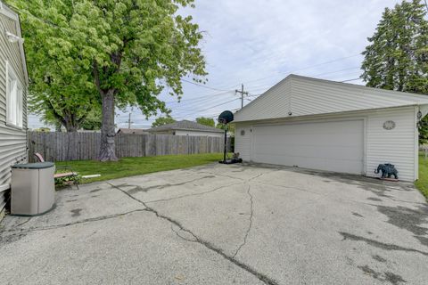 Tiny photo for 3037 Enterprise Park Avenue, South Chicago Heights, IL 60411 (MLS # 12638504)