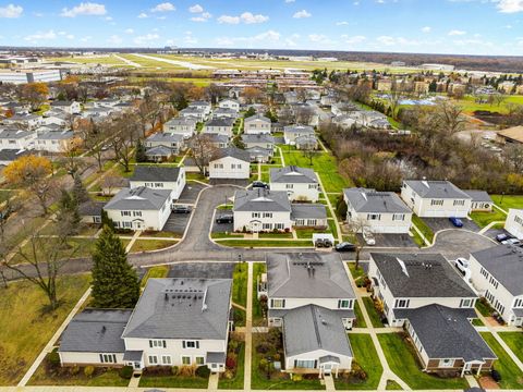 Tiny photo for 1481 Quaker Lane #117B, Prospect Heights, IL 60070 (MLS # 12524523)