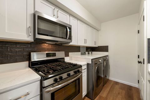 Tiny photo for 1481 Quaker Lane #117B, Prospect Heights, IL 60070 (MLS # 12524523)