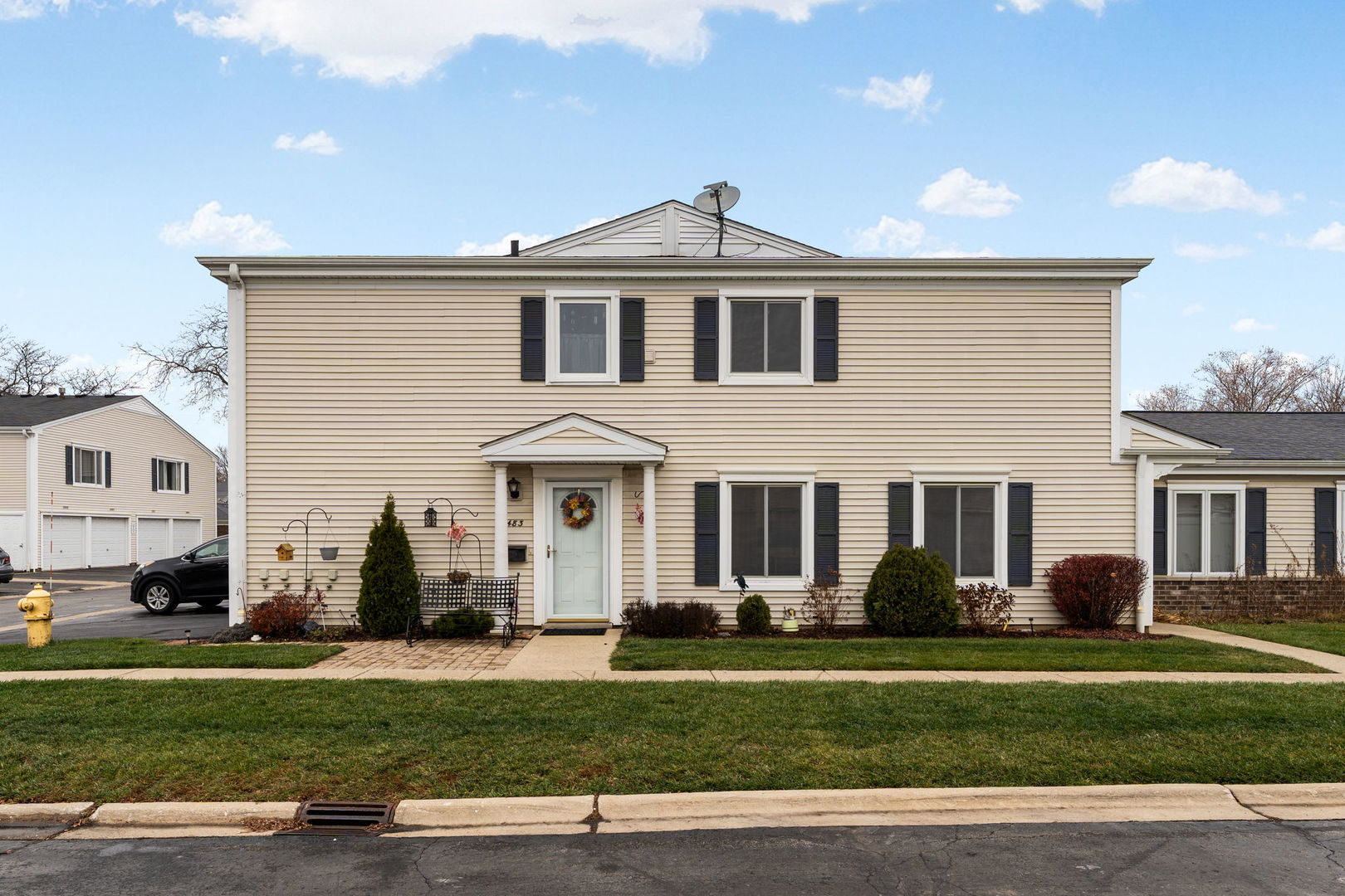 1481 Quaker Lane 117B