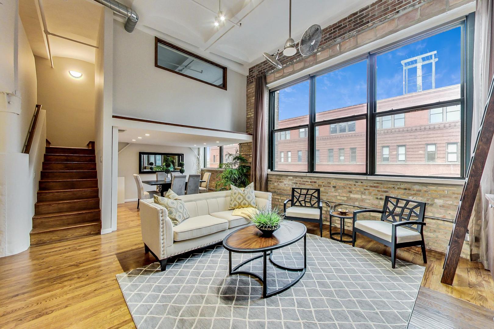 1000 W Washington Boulevard 512