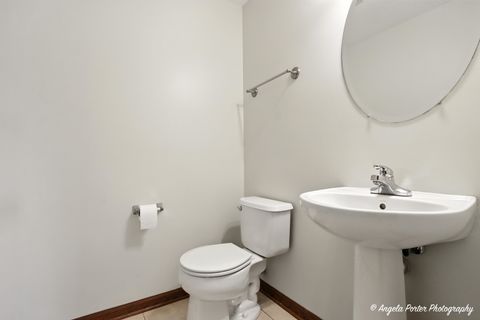 Tiny photo for 509 Legend Lane, McHenry, IL 60050 (MLS # 12454810)