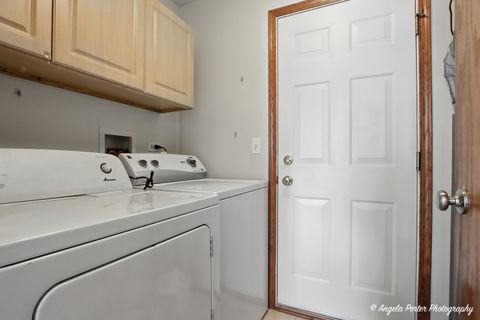 Tiny photo for 509 Legend Lane, McHenry, IL 60050 (MLS # 12454810)