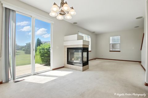 Tiny photo for 509 Legend Lane, McHenry, IL 60050 (MLS # 12454810)