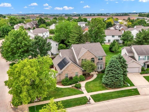 Photo of 4601 Stonebridge Drive, Champaign, IL 61822 (MLS # 12698313)