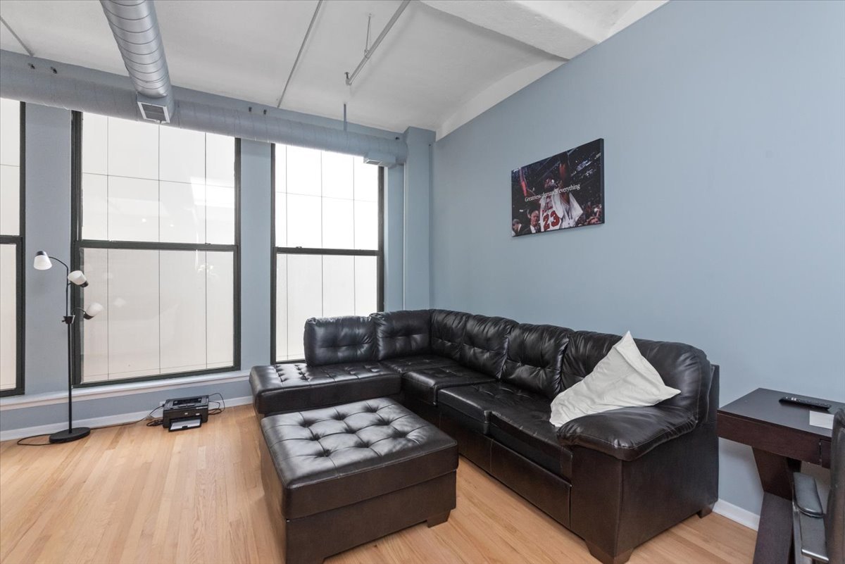 633 S PLYMOUTH Street 809