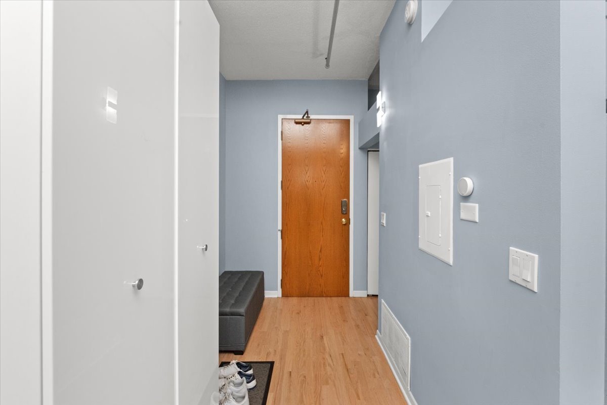 633 S PLYMOUTH Street 809