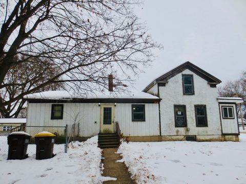 311 N 4th Street, Oregon, IL 61061 - #: 12555267