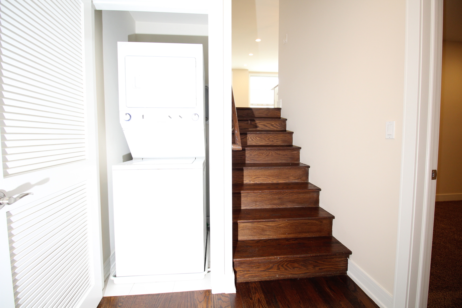 3644 W MONTROSE Avenue 3E