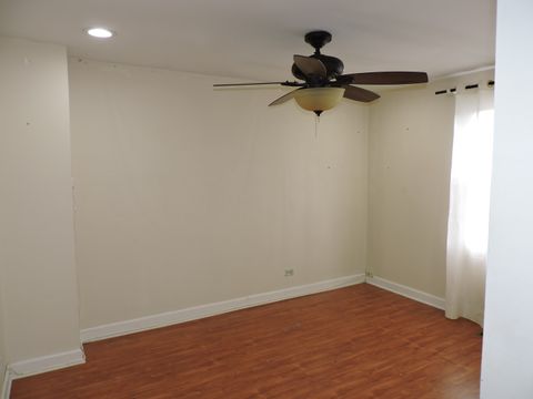 Tiny photo for 7425 Nantucket Cove, Hanover Park, IL 60133 (MLS # 12601831)