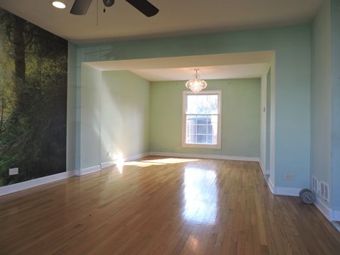 Tiny photo for 7425 Nantucket Cove, Hanover Park, IL 60133 (MLS # 12601831)