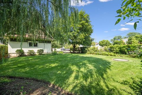 Tiny photo for 610 Hammerschmidt Avenue, Lombard, IL 60148 (MLS # 12433427)
