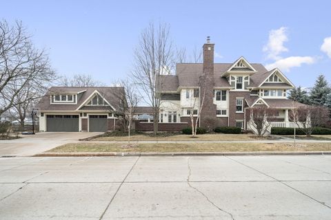 Tiny photo for 610 Hammerschmidt Avenue, Lombard, IL 60148 (MLS # 12433427)