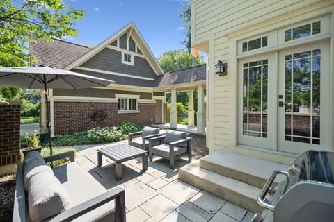 Tiny photo for 610 Hammerschmidt Avenue, Lombard, IL 60148 (MLS # 12433427)