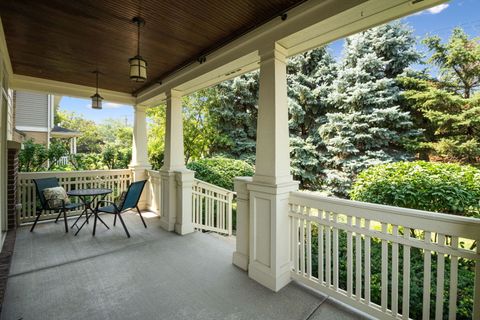 Tiny photo for 610 Hammerschmidt Avenue, Lombard, IL 60148 (MLS # 12433427)