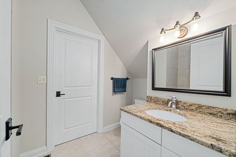 Tiny photo for 610 Hammerschmidt Avenue, Lombard, IL 60148 (MLS # 12433427)