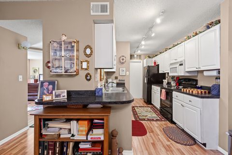 Tiny photo for 509 Aurora Avenue #109, Naperville, IL 60540 (MLS # 12548419)