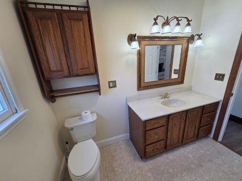 Tiny photo for 3405 Piccadilly Avenue, Mt Vernon, IL 62864 (MLS # 12598128)