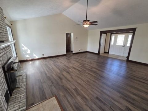 Tiny photo for 3405 Piccadilly Avenue, Mt Vernon, IL 62864 (MLS # 12598128)