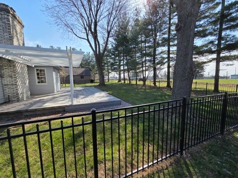 Tiny photo for 3405 Piccadilly Avenue, Mt Vernon, IL 62864 (MLS # 12598128)