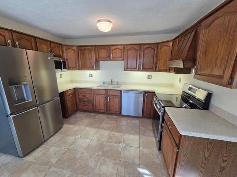 Tiny photo for 3405 Piccadilly Avenue, Mt Vernon, IL 62864 (MLS # 12598128)