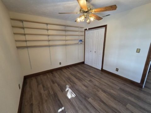 Tiny photo for 3405 Piccadilly Avenue, Mt Vernon, IL 62864 (MLS # 12598128)