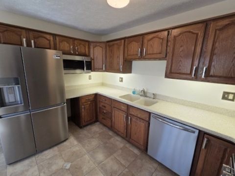 Tiny photo for 3405 Piccadilly Avenue, Mt Vernon, IL 62864 (MLS # 12598128)